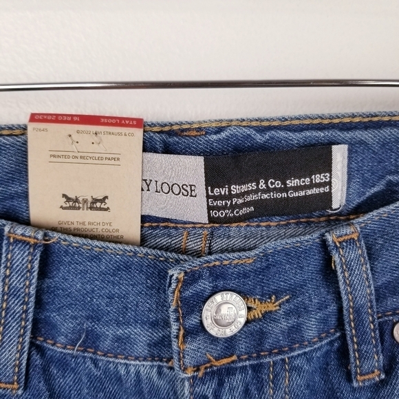 Levi's SilverTab Stay Loose Straight Leg Boy's Jeans NWT sizes 12-20 - Picture 5 of 11